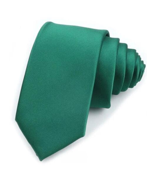 Corbata satinada verde
