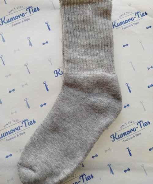 Calcetines grises claros