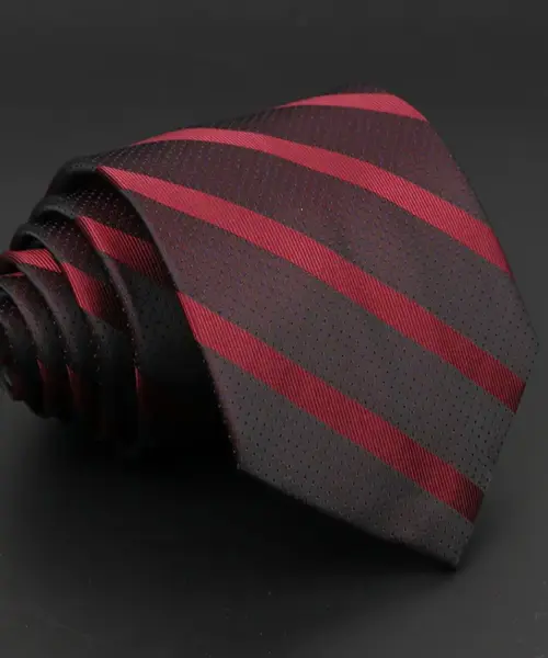 Corbata clásica con lineas 8cm