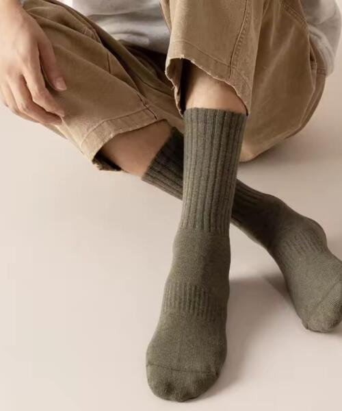 Calcetin largo verde con diseño