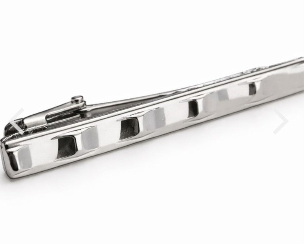 tie clip plateado elegante